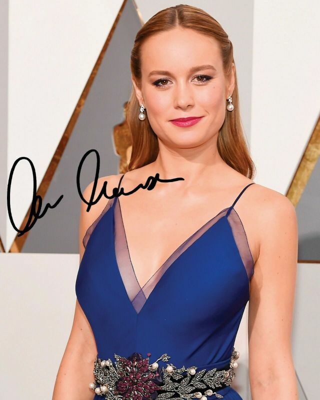 Brie Larson Autograph Signed Photo Poster painting Print