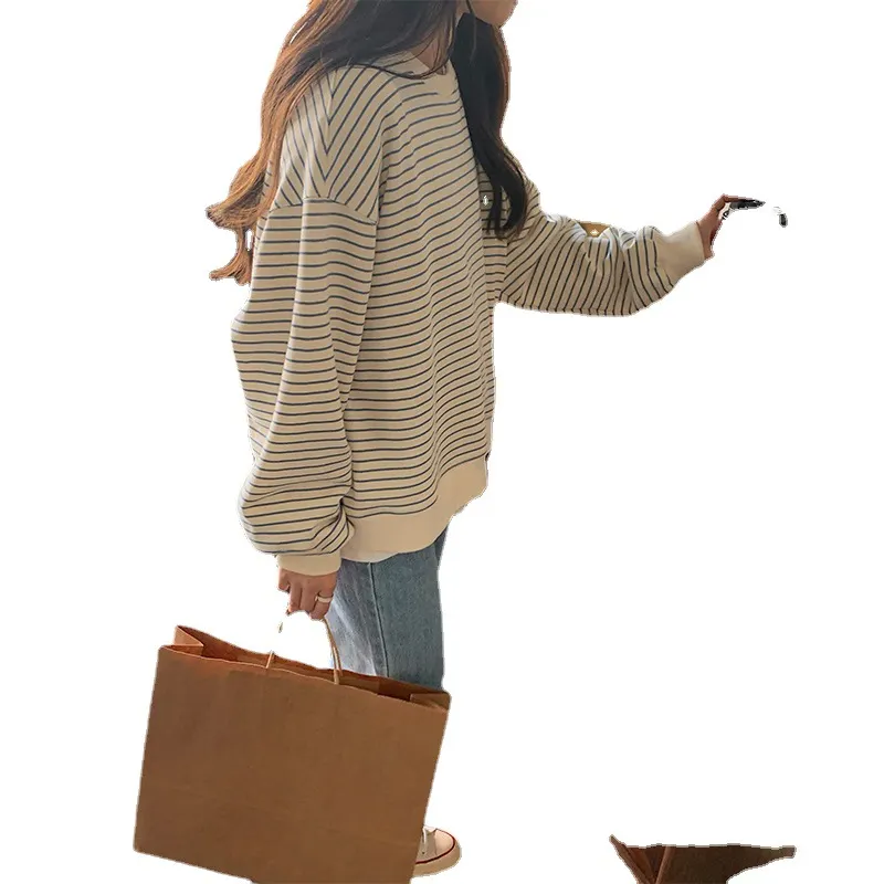 Brownm Brownm Female Early Autumn 2024 New Korean Version Loose Design Sense Striped Top Round Collar Long-Sleeved T-Shirt Tide