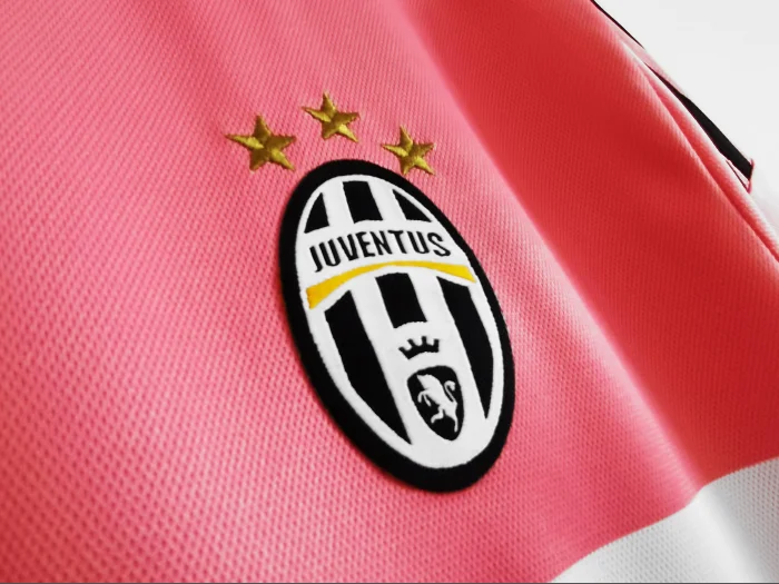 2015/2016 Juventus Away Retro Football shirt 