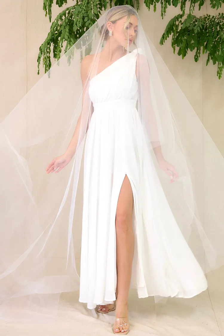 Goddess Behavior White Maxi Dress