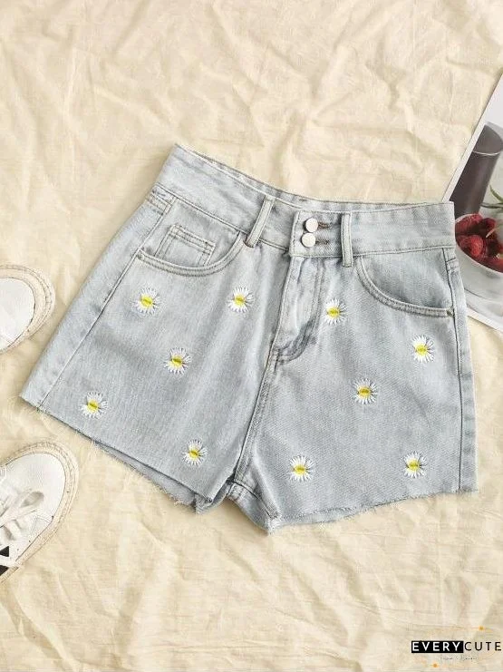 Frayed Hem Daisy Embroidered Denim Shorts for Women
