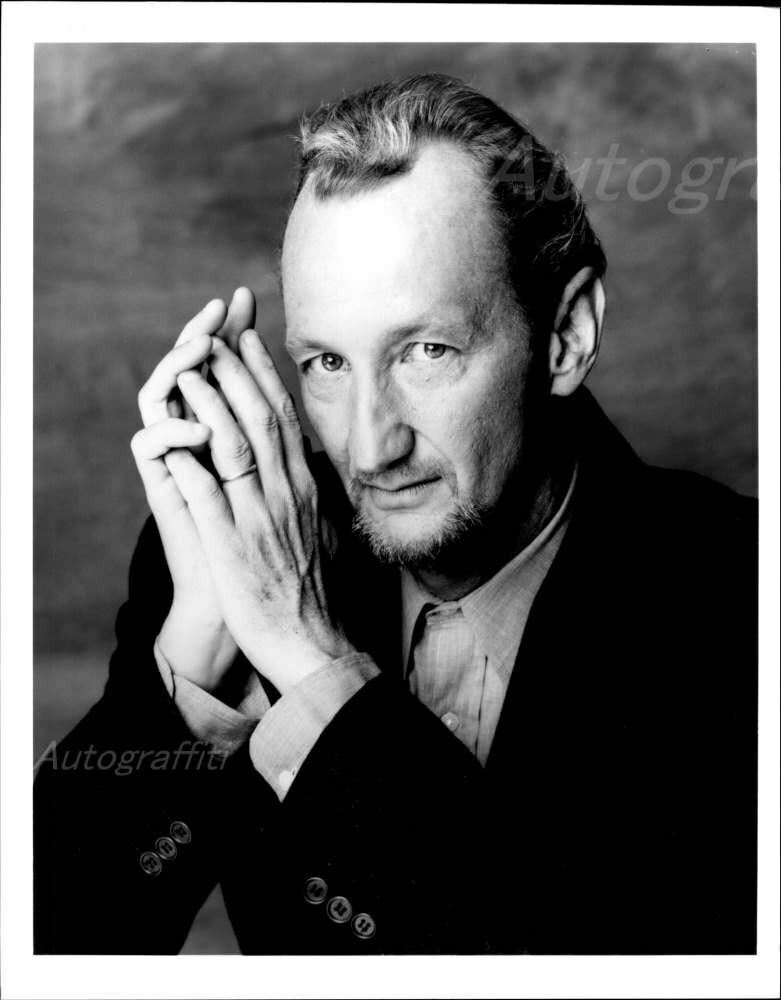 Robert Englund - 8x10 Headshot Photo Poster painting w/ Resume - Freddy Krueger