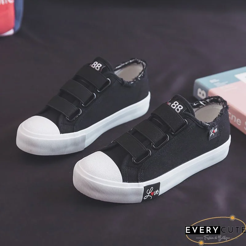 Women Low Heel All Season Sneakers