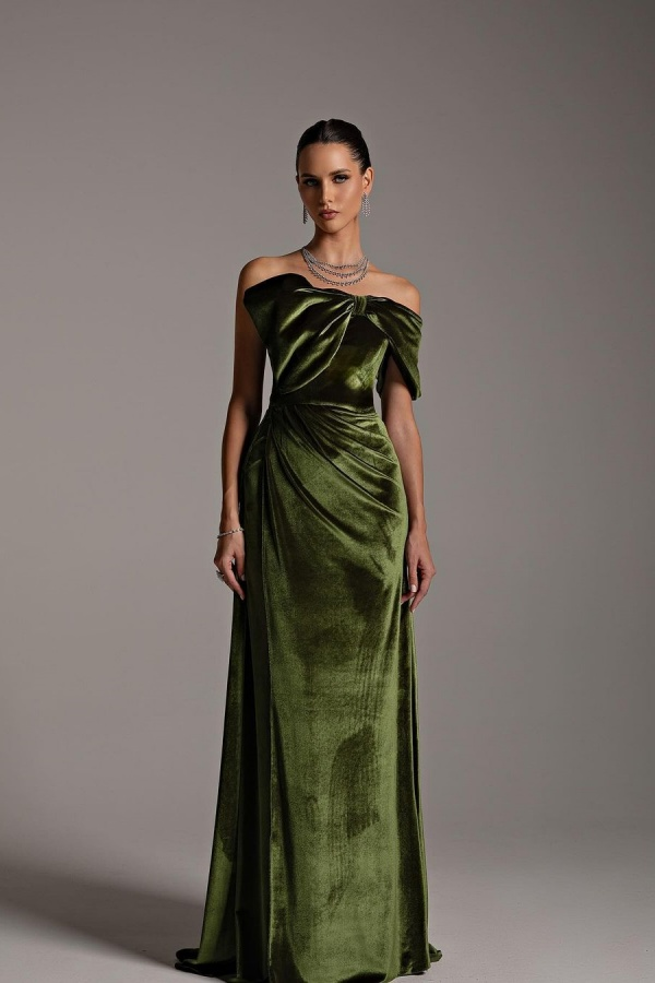 Oknass One Shoulder Strapless Sleeveless Long Mermaid Prom Dress With Pleated 