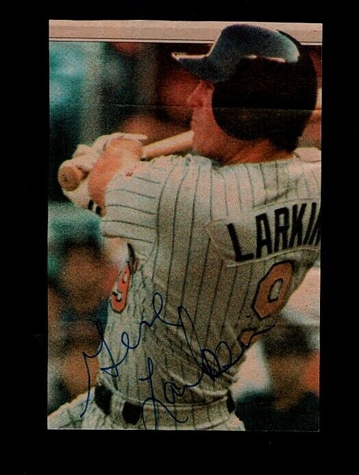 1980'S GENE LARKIN-MINNESOTA TWINS AUTOGRAPHED POSTCARD SIZED 4X6 COLOR Photo Poster painting