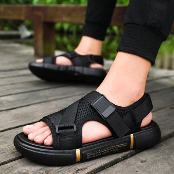 Men's Outdoor Comfortable And Breathable Sandals Radinnoo.com