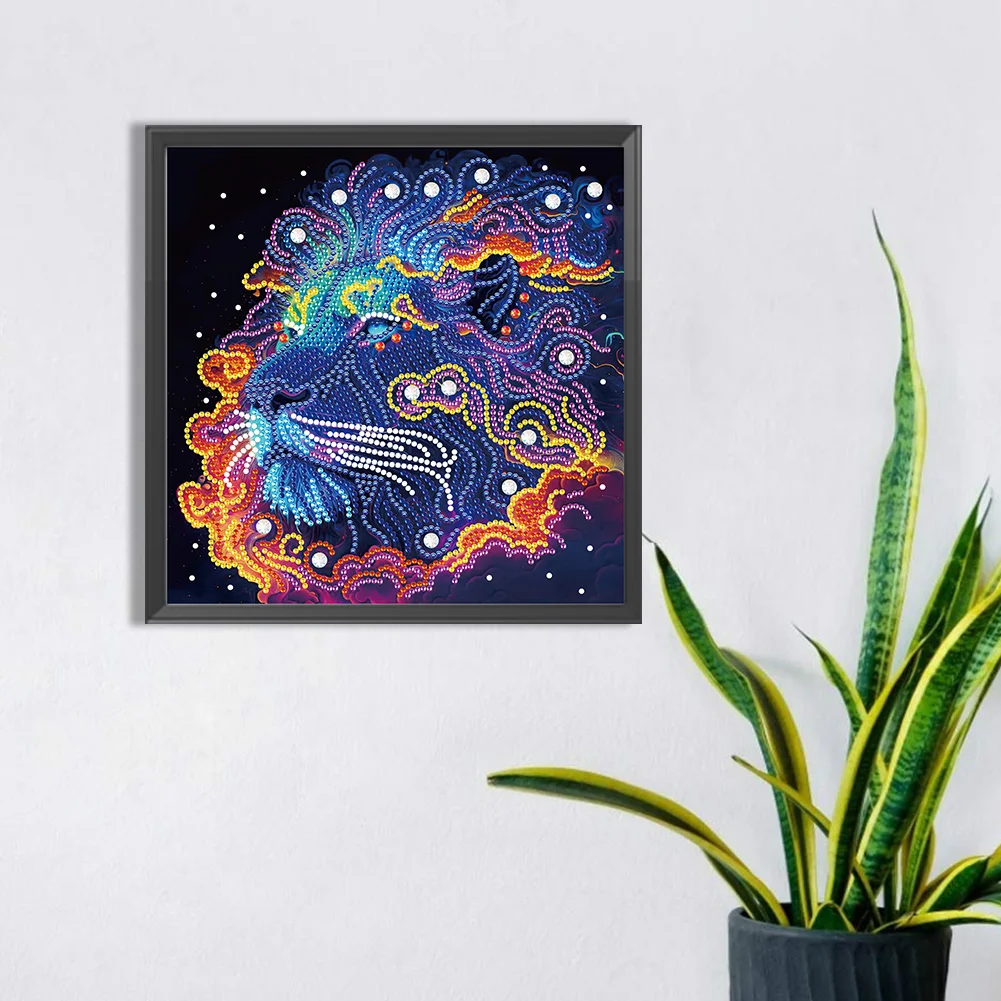 Special Shape Diamond Painting 30*30cm - Colorful Lion