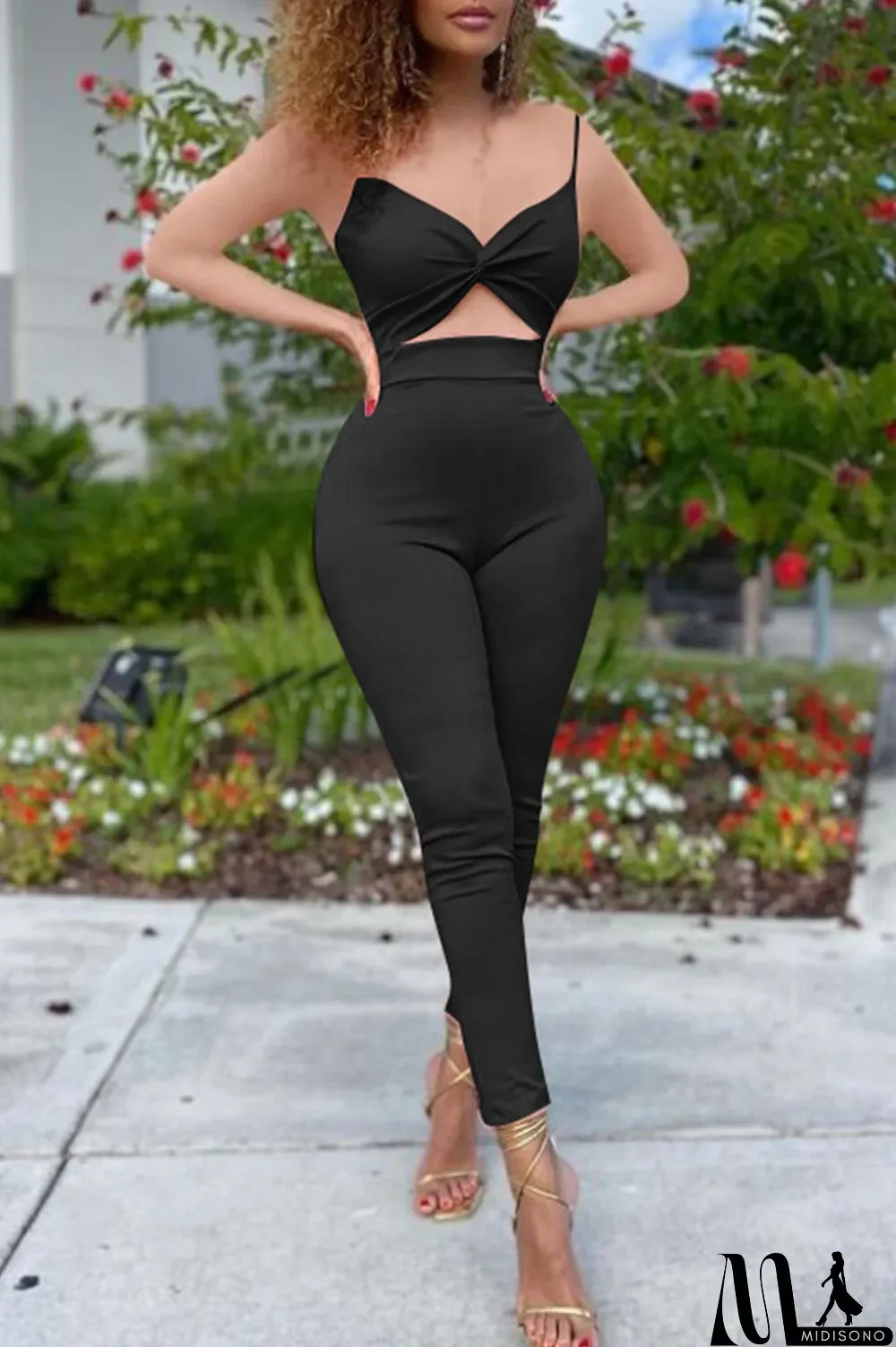 MidiSono - White Sexy Casual Solid Hollowed Out Backless Spaghetti Strap Skinny Jumpsuits