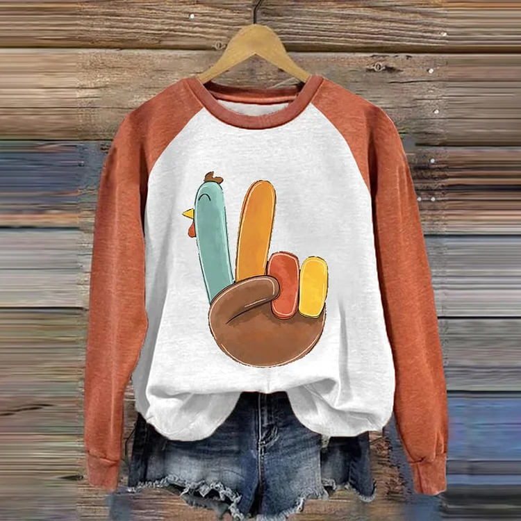 VChics Thanksgiving Hand Gesture Yay Cute Turkey Print Sweatshirt