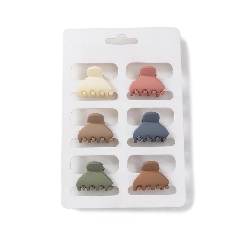 Women’s Sweet Geometric Bow Knot Plastic Resin Stoving Varnish Hair Claws