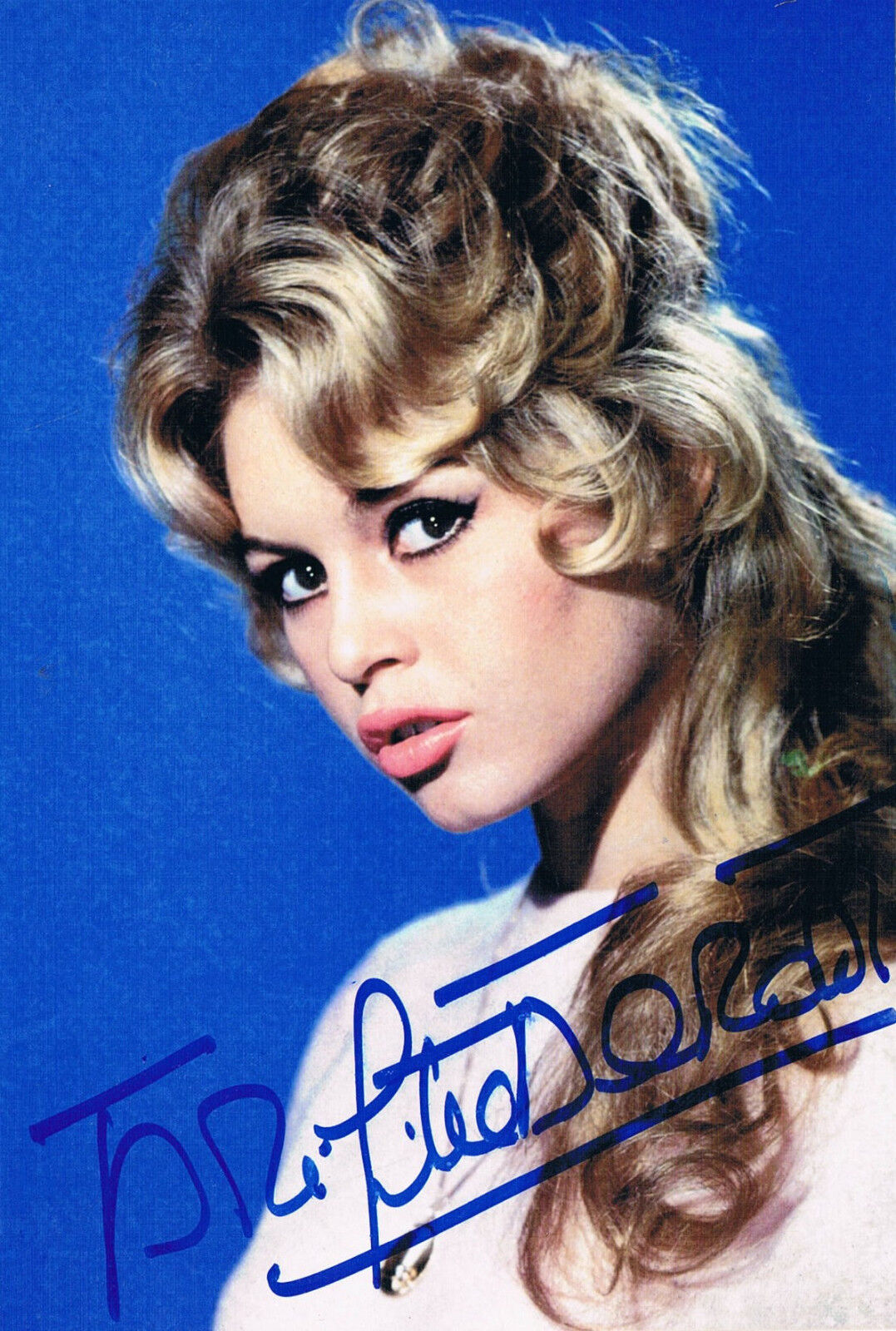 Brigitte Bardot 1934- genuine autograph signed 4x6