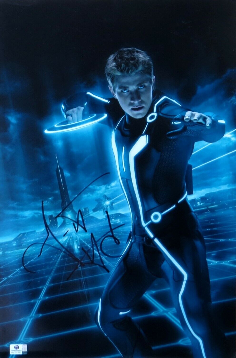 Garrett Hedlund Signed Autographed 12X18 Photo Poster painting Tron Movie Scene JSA T60114