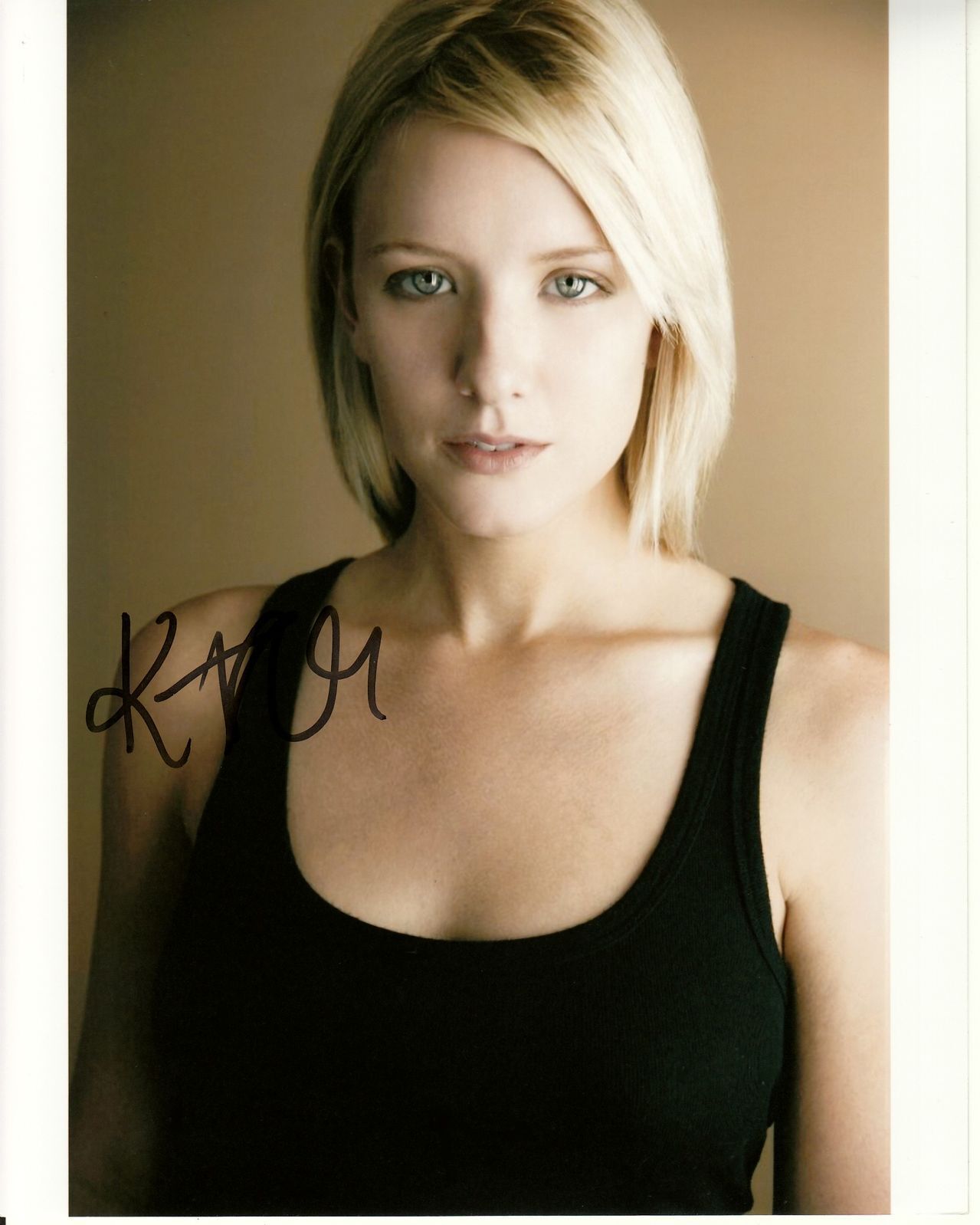 KRISTEN QUINTRALL signed GORGEOUS 8x10 PORTRAIT CLOSEUP w/ uacc rd coa IN-PERSON