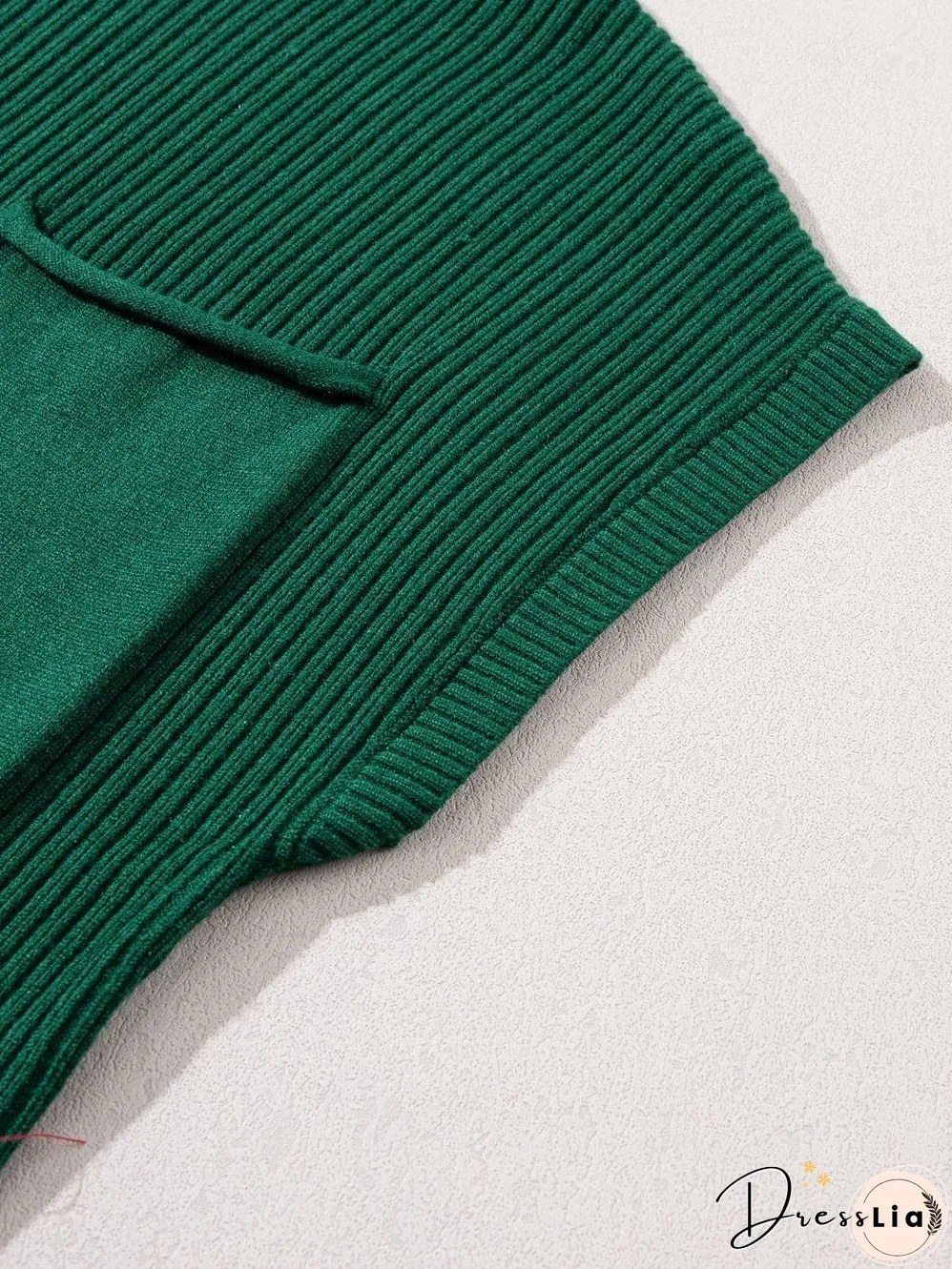 Green Ribbed Knit Short Sleeve Sweater with Patch Pocket
