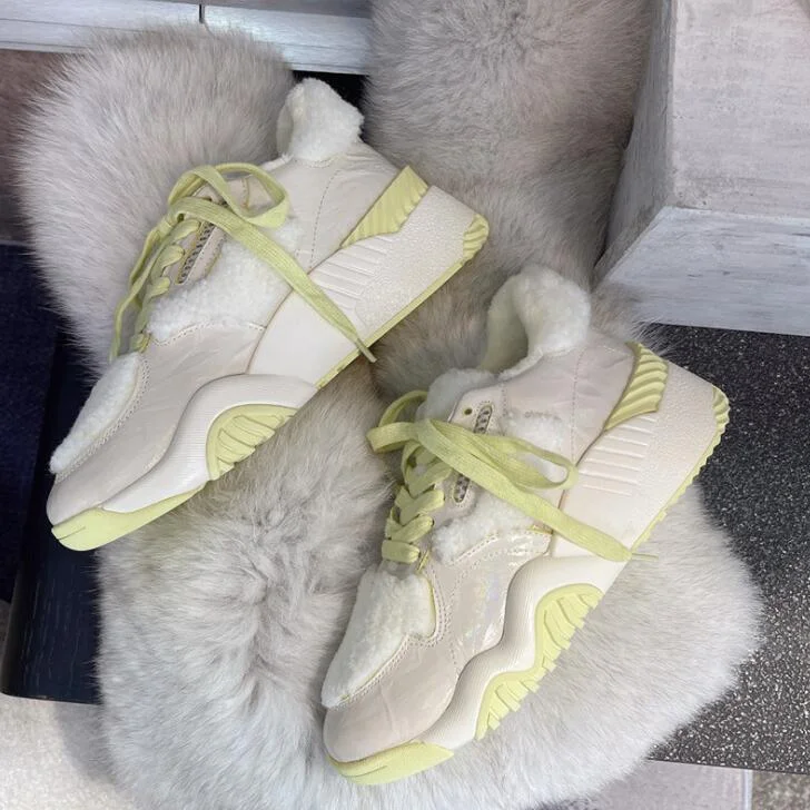 Lambswool Keep Warm Female Snow Boots 2021 Winter New Wool Inside Thicken Fur Shoes Women's Platform Sneaker Chunky Fur Shoes
