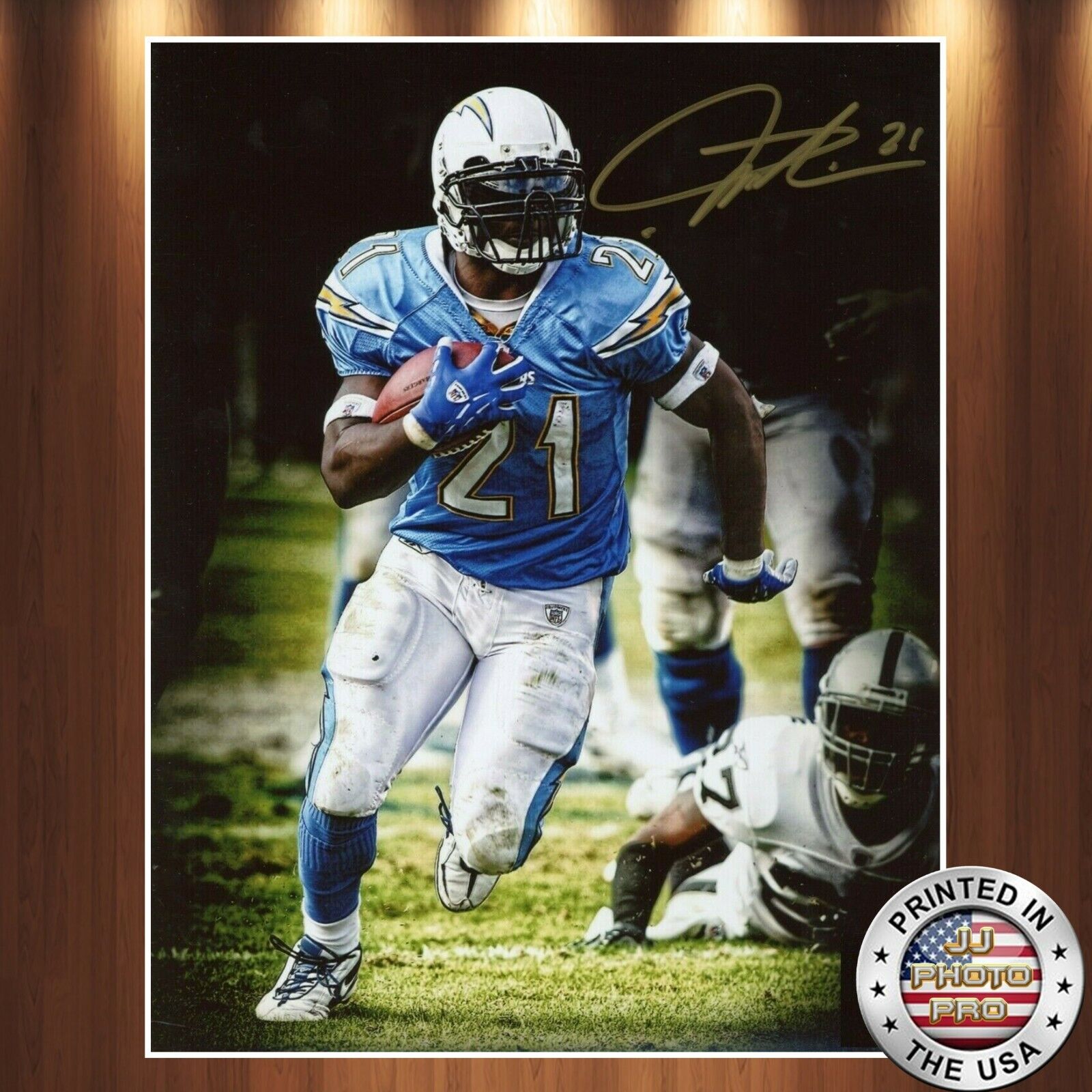 LaDainian Tomlinson Autographed Signed 8x10 Photo Poster painting (HOF Chargers) REPRINT