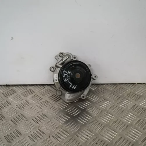 Mercedes-Benz M W166 Water Pump A6422002101 2013 Parts