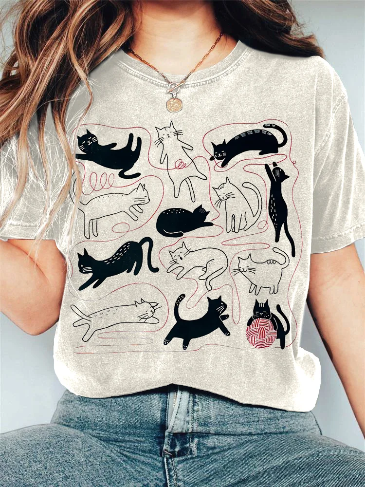 Funny Cats Art Print Vintage T-Shirt