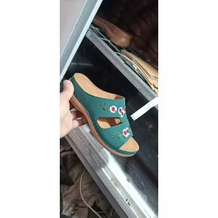 Yyvonne New Women's Shoes Hollow Flowers Embroidered Cool Shoes Slope And Large Women's Slippers Women