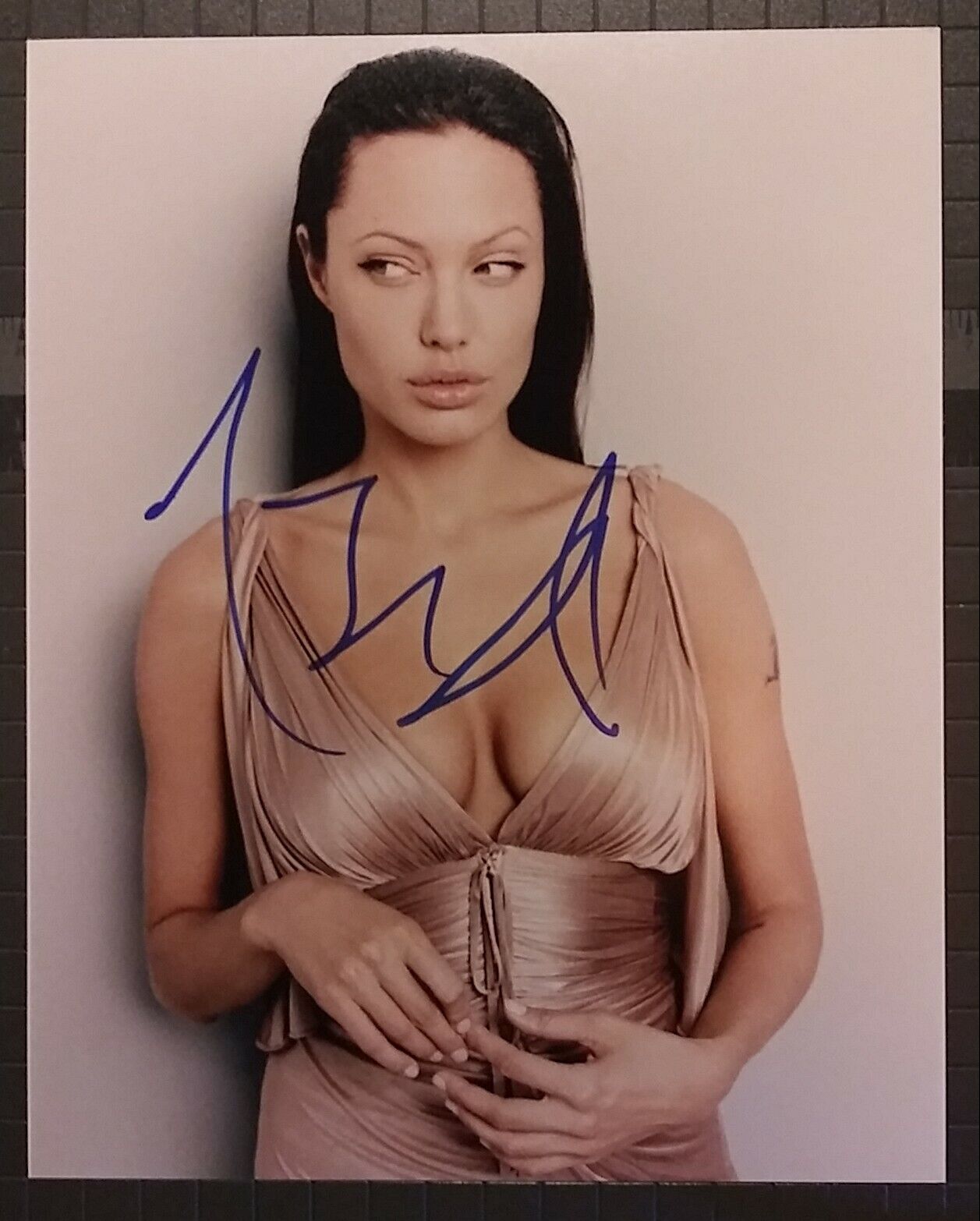 Angelina Jolie signed 8x10