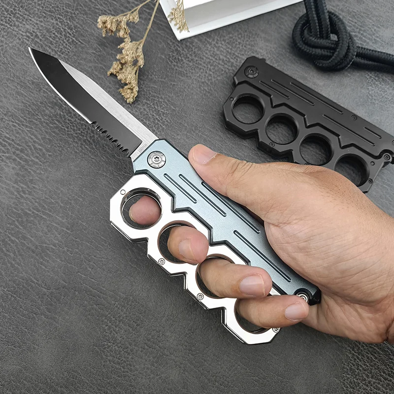 Fist Folding Knife, Sharp, High-Hardness Stainless Steel, Outdoor Self-Defense Folding Knife, Camping Multi-Functional Window-Breaking Knife