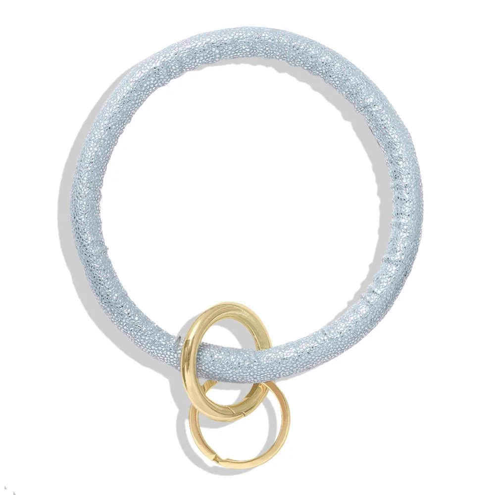 Dvacaman Hot Sale Big O Shaped Silicone Loop Wrist Key Ring Keychain with Gold O Clasp Round Key Wrist Strap Accessory Wholesale