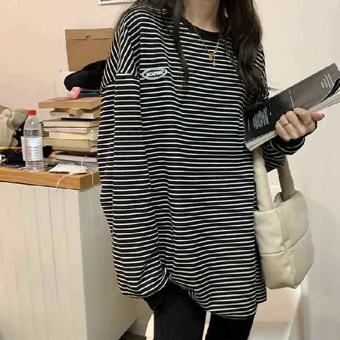Uveng Uveng T-Shirt Bottom Shirt Women Autumn 2024 New Round Collar Long Sleeve Hoodie Korean Version On Women's Clothing