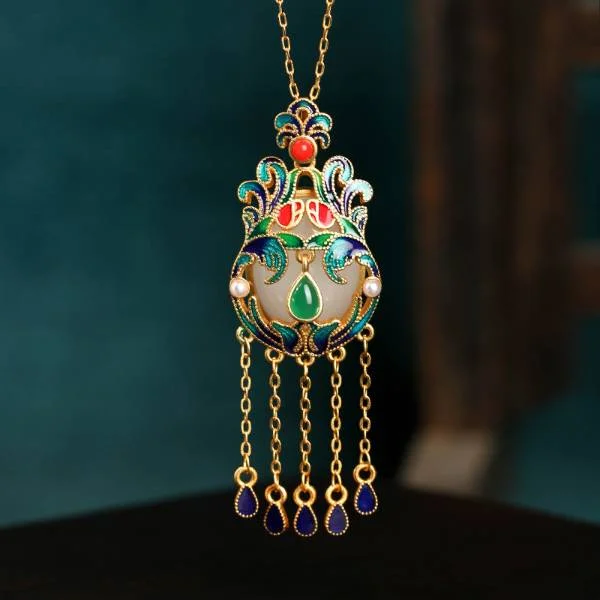 Natural Jadeite Blessed Bag Tassel Pendant Necklace