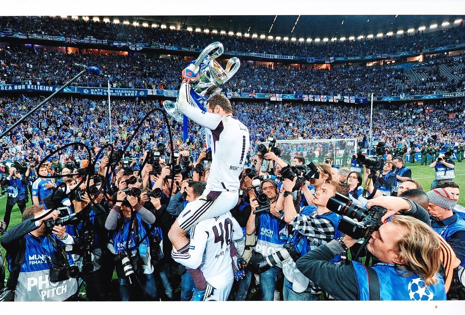 Petr Cech Signed 12X8 Munich 2012 Chelsea Trophy Photo Poster painting AFTAL COA (1448)