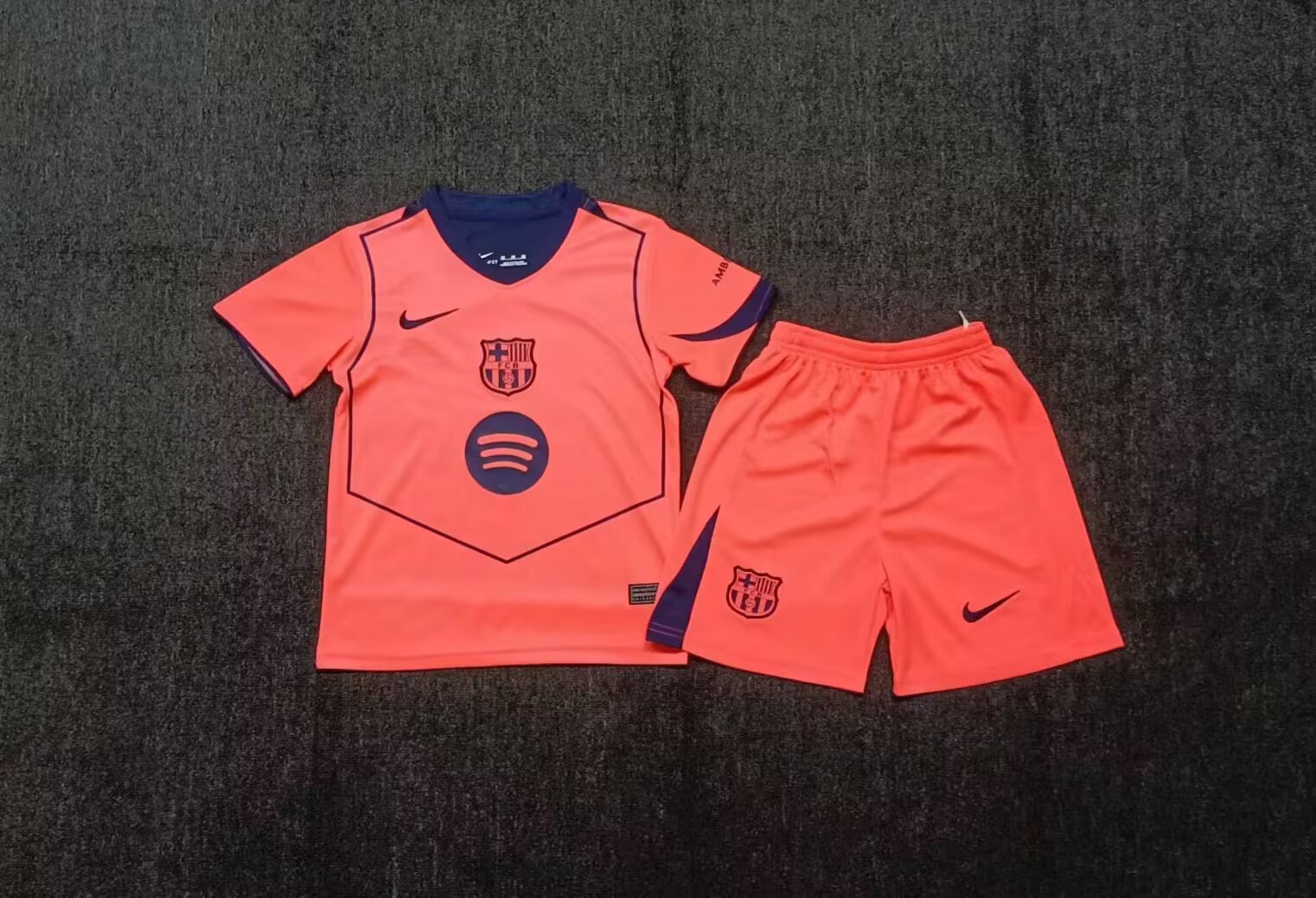 KIDS-2025/26-BAR-T-A-FAN-B01305