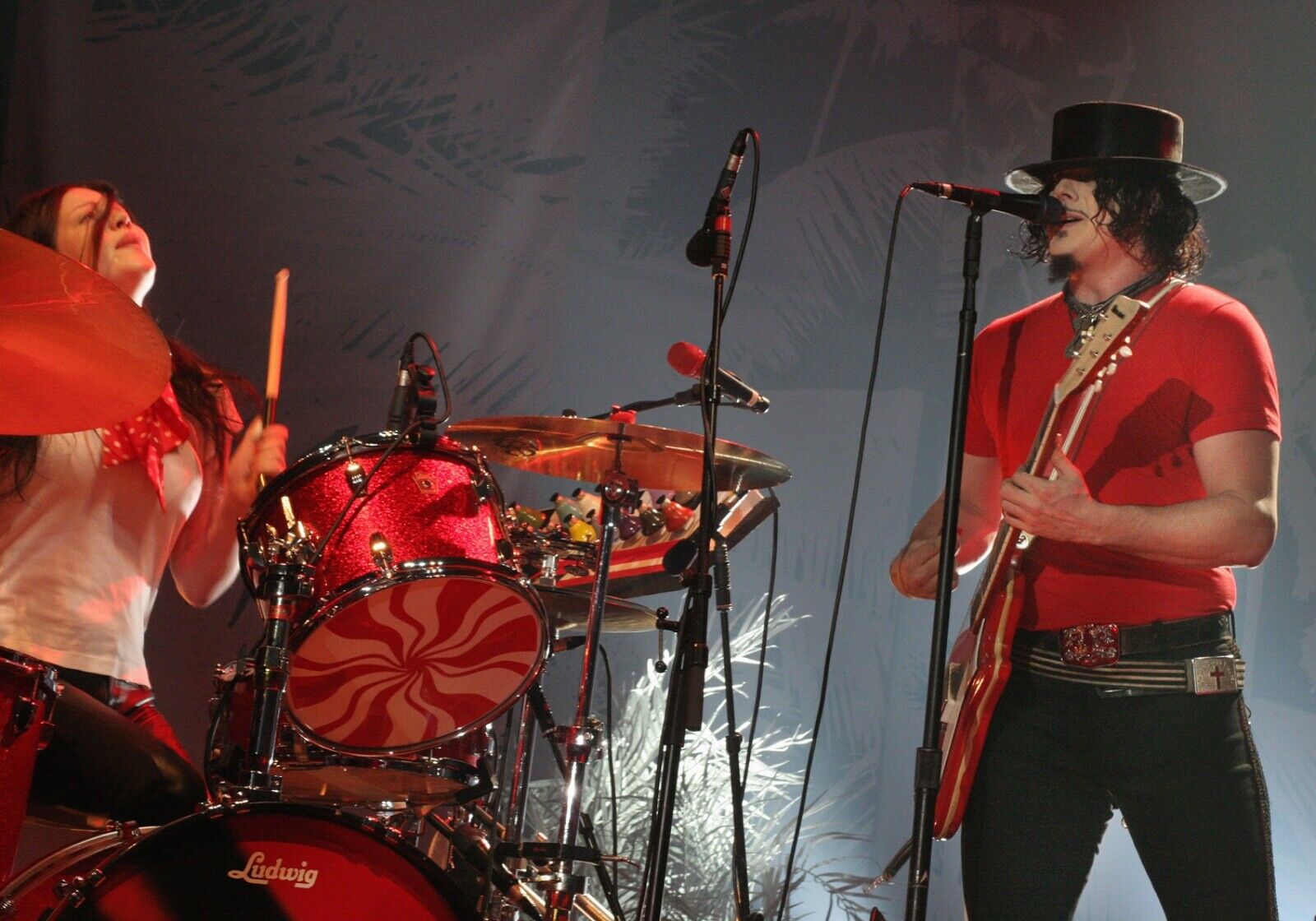 THE WHITE STRIPES - JACK WHITE - 16x20 Photo Poster painting - not a cheap paper poster ??