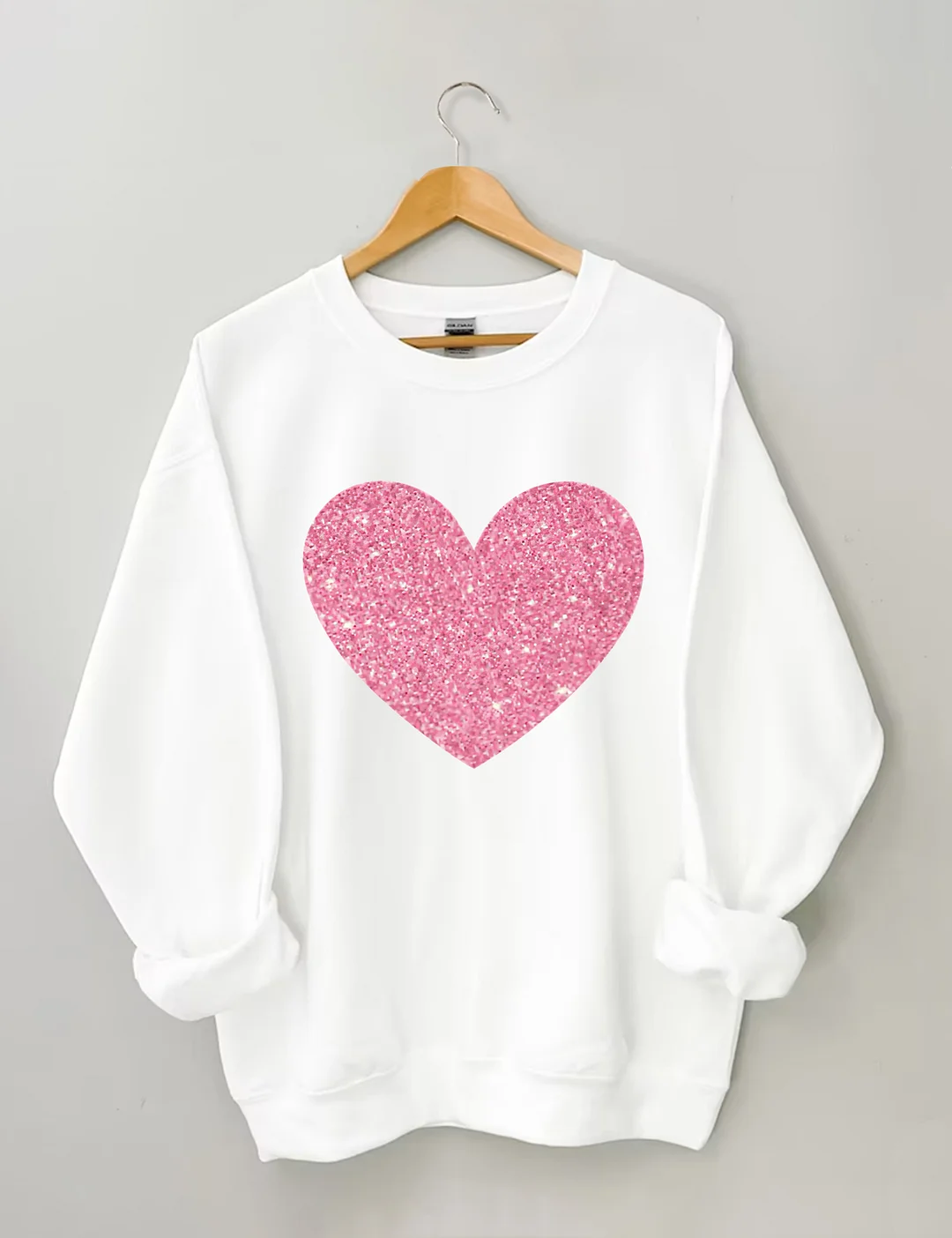 Valentine&rsquo;s Day Glitter Heart Sweatshirt