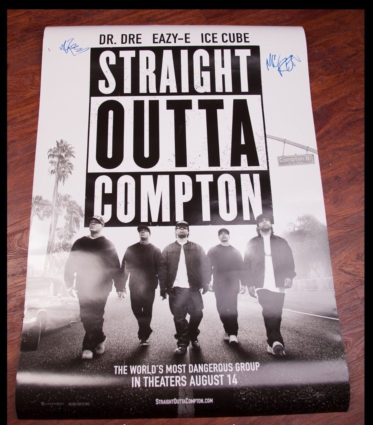 GFA N.W.A. DJ Yella MC Ren * STRAIGHT OUTTA COMPTON * Signed Movie Poster COA