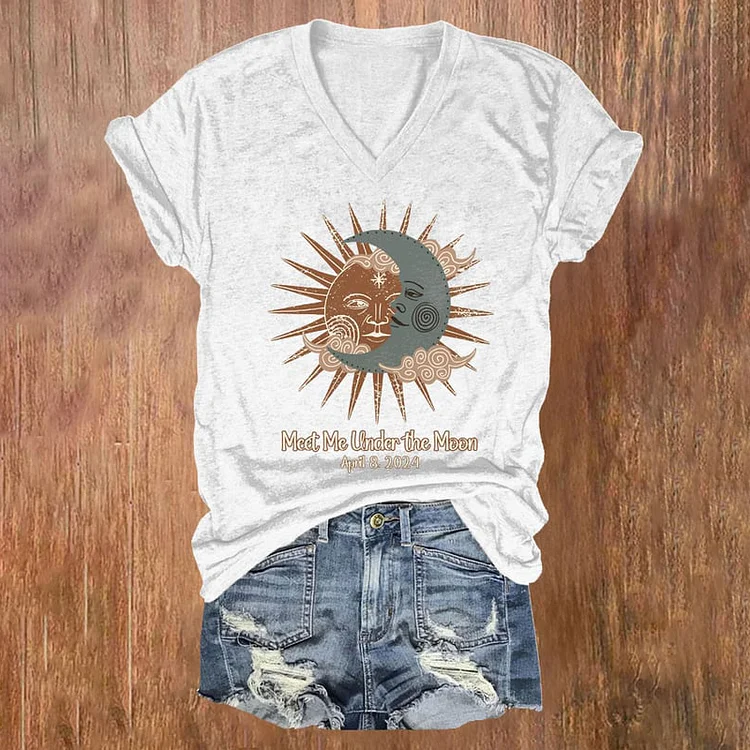 Comstylish Vintage 2024 Total Solar Eclipse Print V-Neck T-Shirt