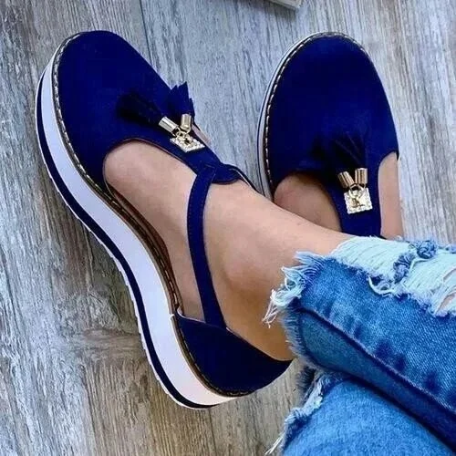 Summer Women Flat Tassel Sandals Fashion Round Toe Platform Heel Sandals Casual Buckle Strap Solid Cover Heel Sandals Ladies New