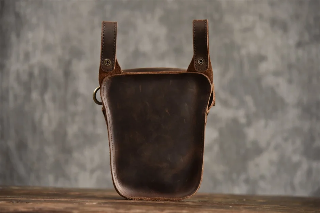 Fanny Pack for Men, Genuine Leather Outdoor Locomotive Waist Bag Shoulder Bag