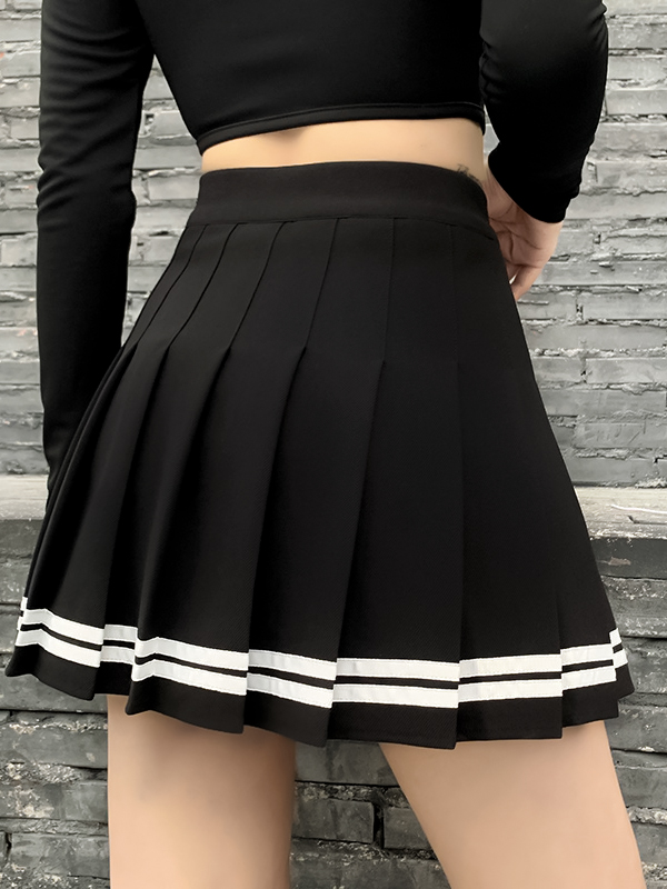 College Style JK Half Pleated Skirt