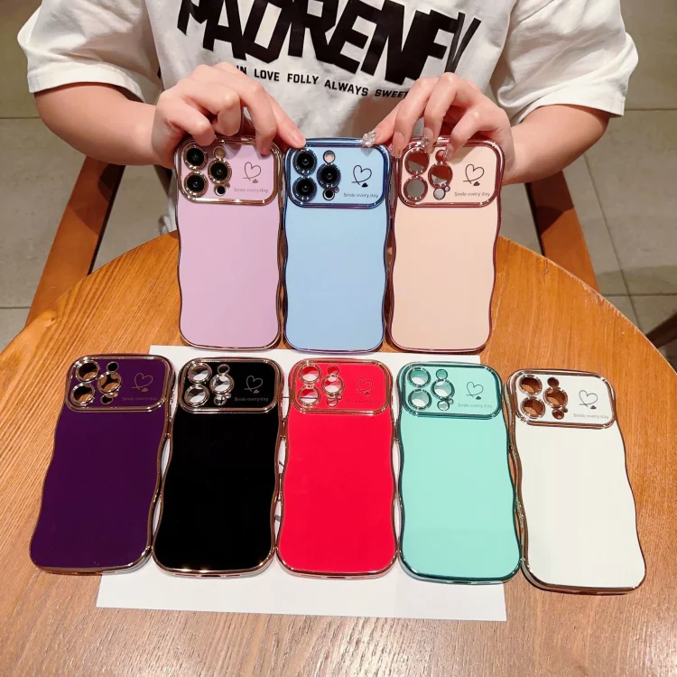 🌹Electroplated Corrugated iPhone Case