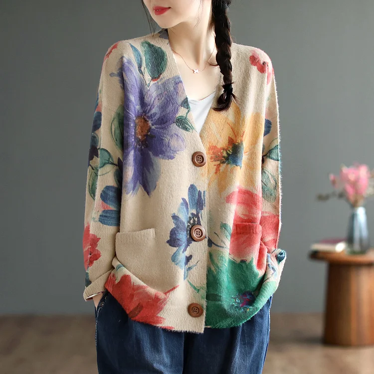 Literary Print V-neck Long Sleeve Knitted Outwear