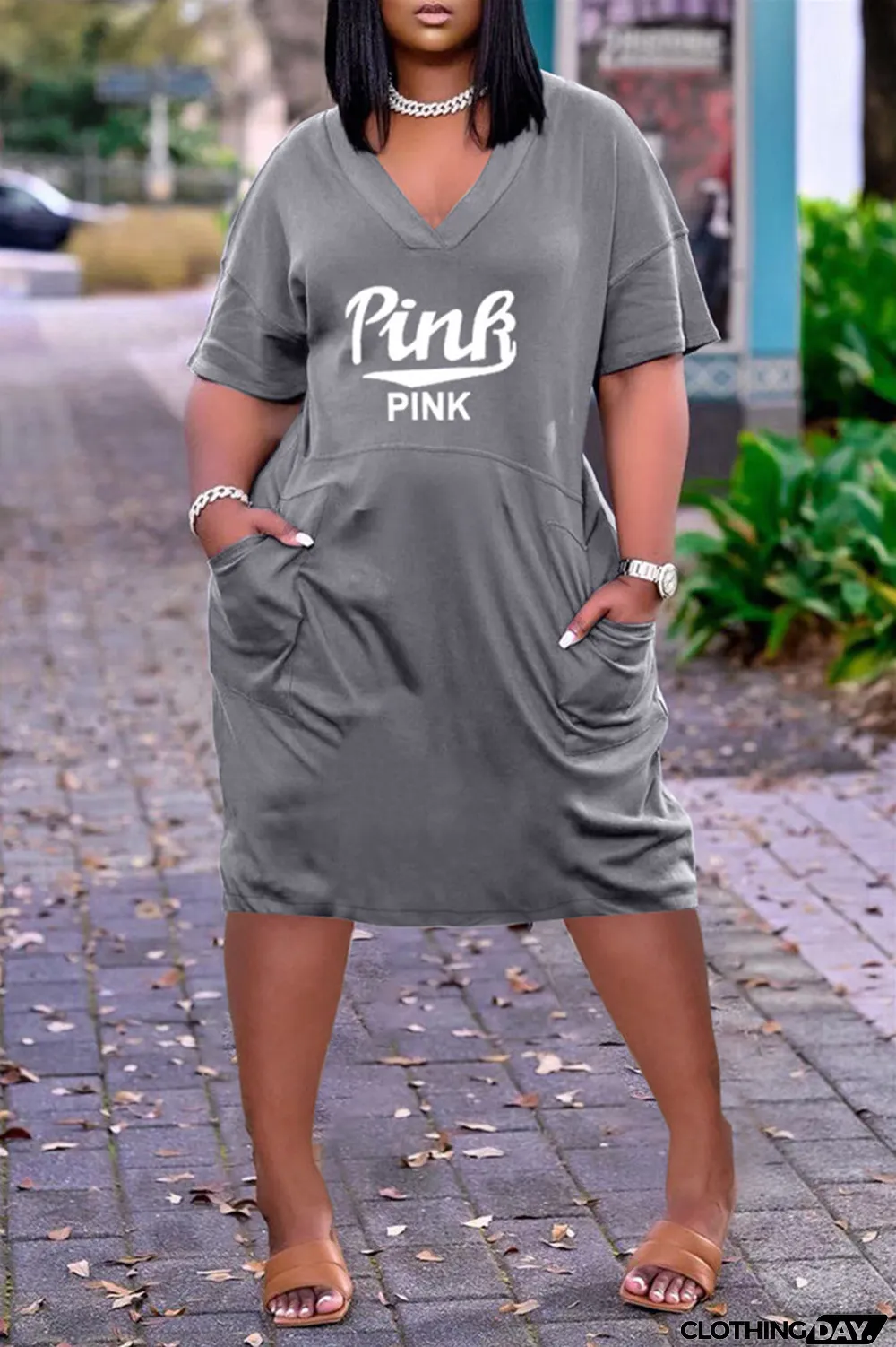 Red Fashion Casual Letter Print Basic V Neck Short Sleeve Dress Dresses