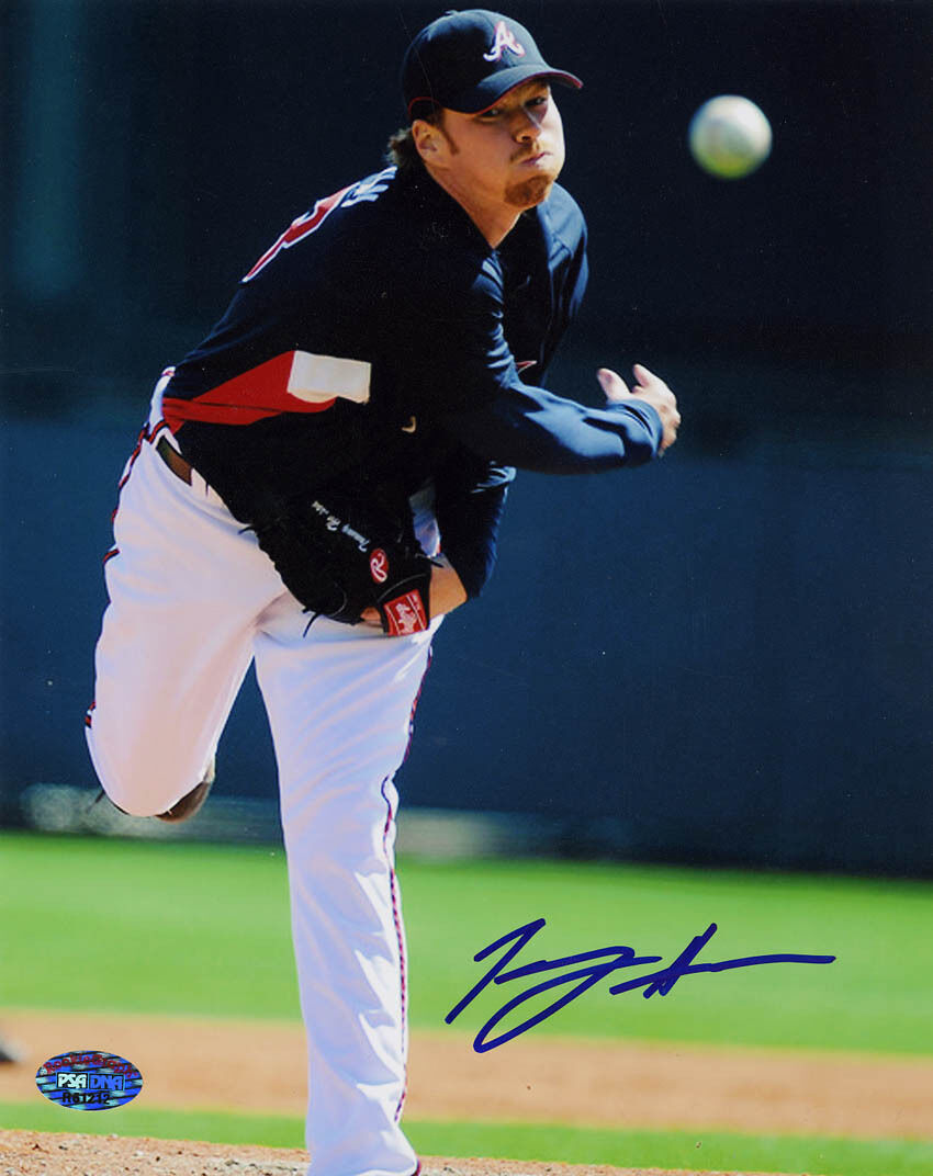 Tommy Hanson SIGNED 8x10 Photo Poster painting RookieGraph PSA/DNA AUTOGRAPHED