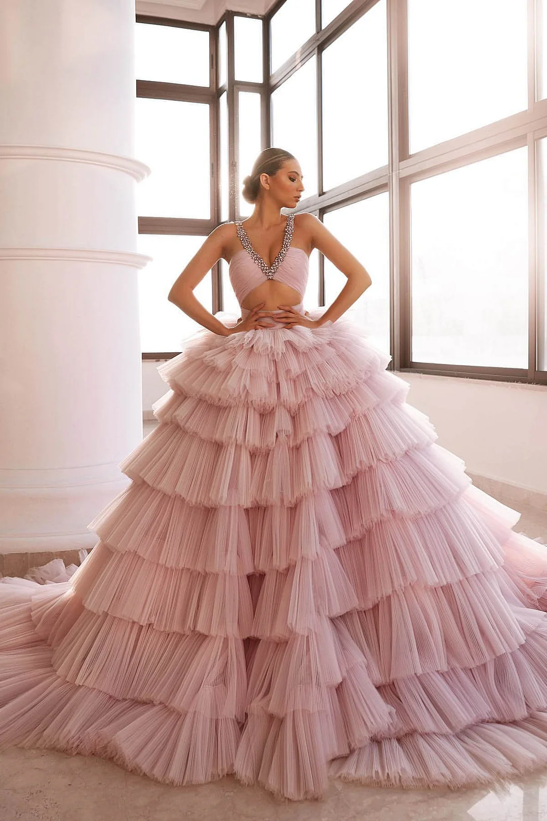 Daisda Luxurious Deep Sleeveless Pink V-Neck Prom Dress Tulle Layer