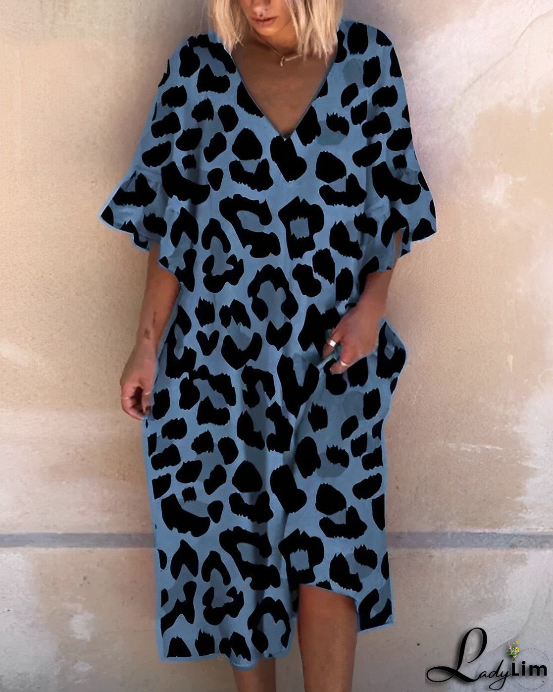 Classic and breezy Dress