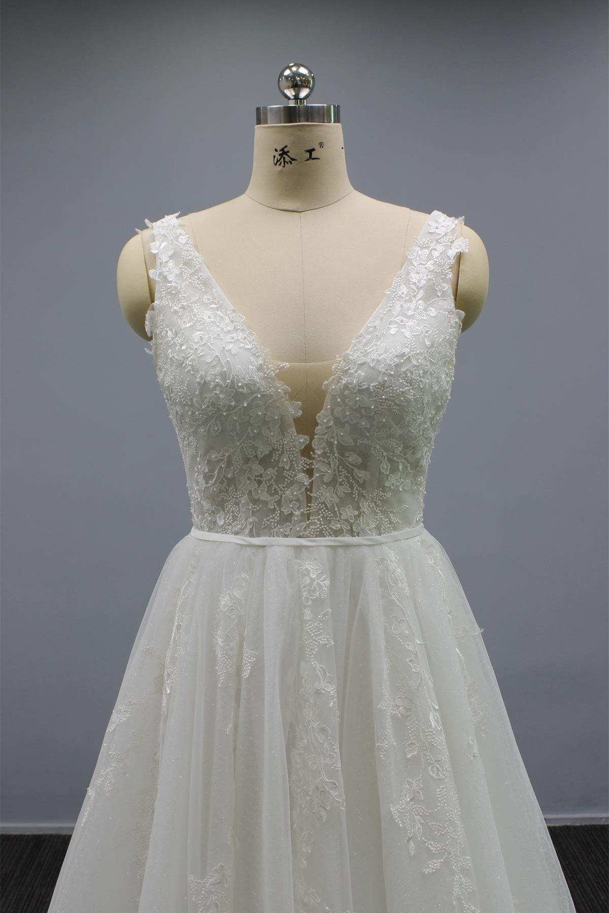 Multi Layered V-neck Tulle Wedding Dress With Ruffles main image 0
