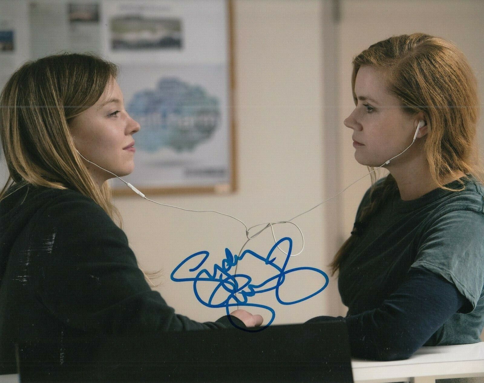 SYDNEY SWEENEY signed (UNDER THE SILVER LAKE) Movie 8X10 Photo Poster painting W/COA #4