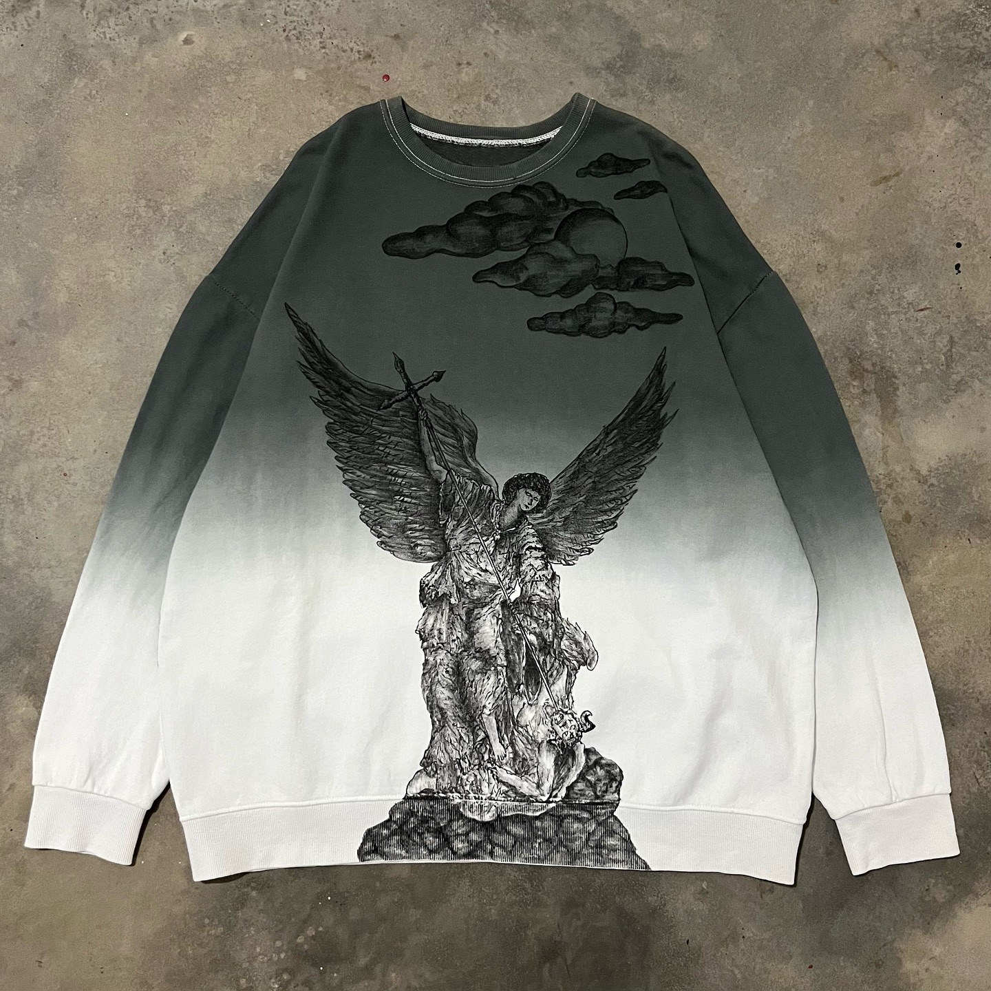 Victory Goddess casual street graffiti sweatshirt