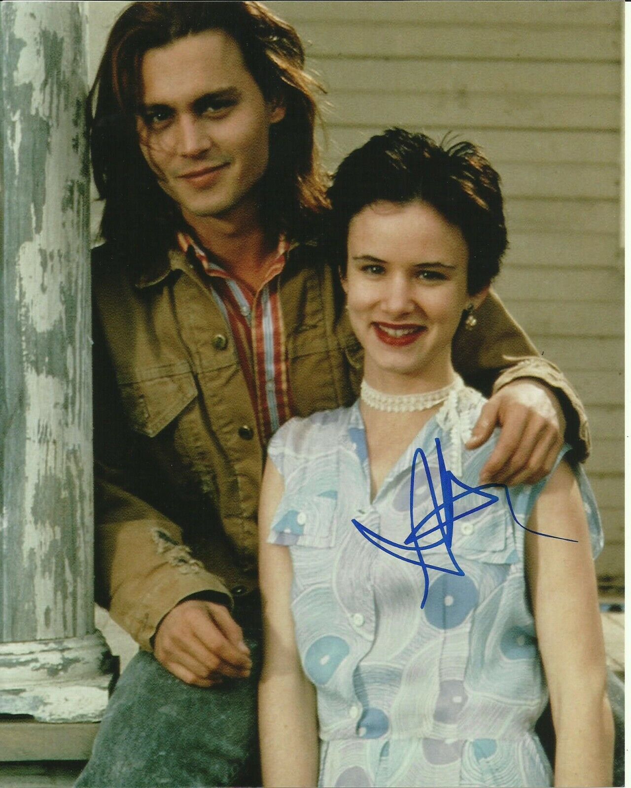 JULIETTE LEWIS SIGNED WHATS EATING GILBERT GRAPE Photo Poster painting UACC REG 242