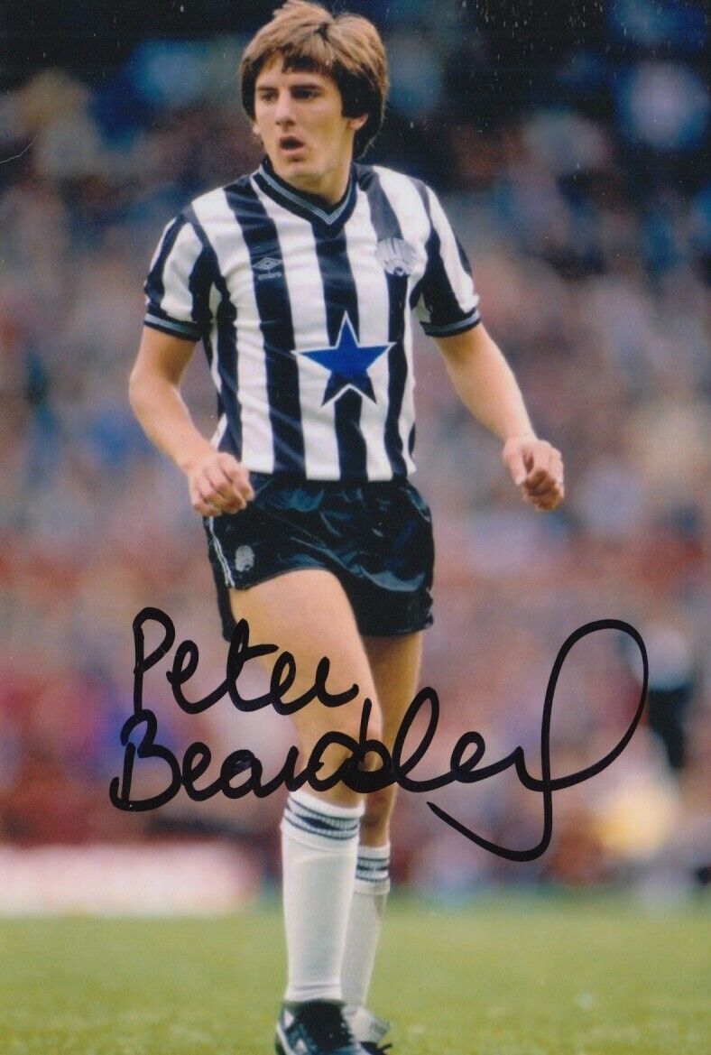 PETER BEARDSLEY HAND SIGNED 6X4 Photo Poster painting NEWCASTLE UNITED FOOTBALL AUTOGRAPH