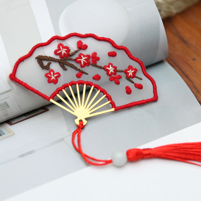 

Red Plum Blossom - Fan Shaped Bookmark Embroidery - Cross Stitch, 501 Original