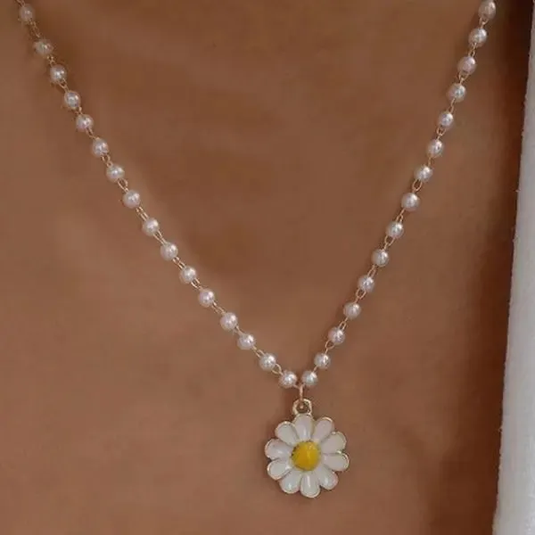 Daisy Blossoms - Necklace Collections